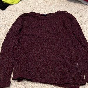 Maroon sweater